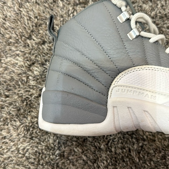 AIR JORDAN 12 RETRO stealth/white-cool grey size 8.5 - Picture 10 of 12